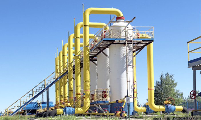 Clean gas: Hydrogen and natural gas