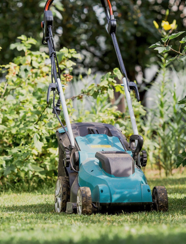 Lawn Care Machinery